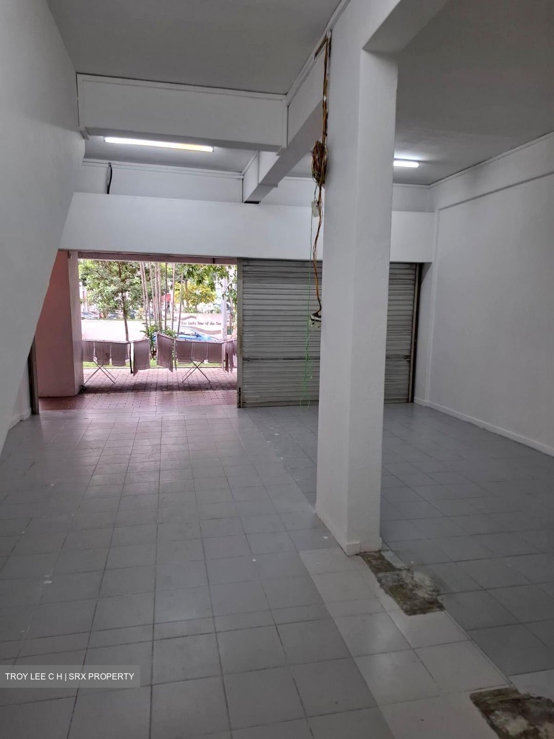 Yishun Street 22 (D27), Shop House #592540641